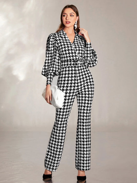 SHEIN Modely Houndstooth Lantern Sleeve Flare Leg Jumpsuit